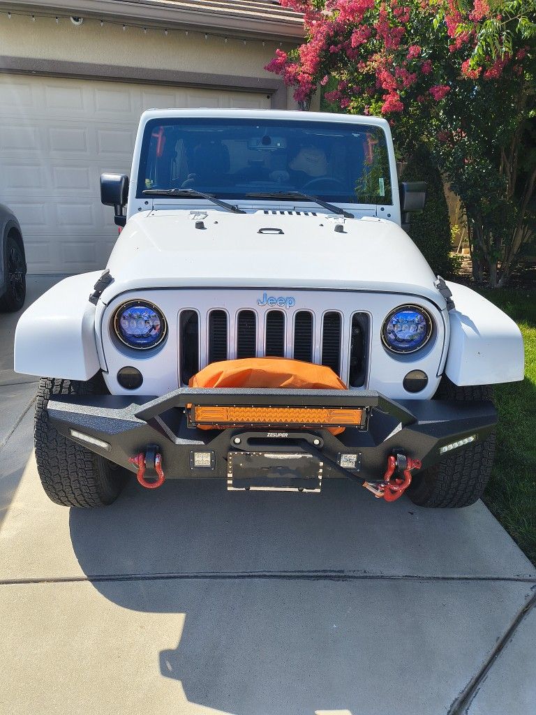 2016 Jeep Wrangler Sahara