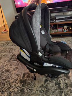 Infant car seat