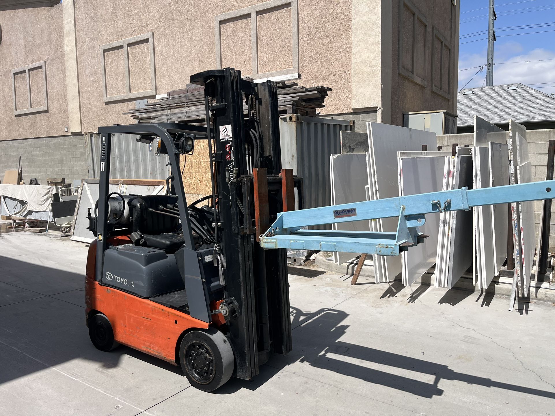 Three Stage Toyota Forklift With Boom