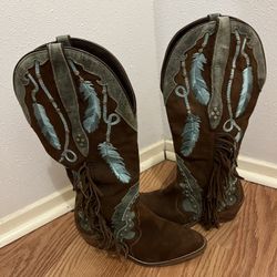 Cowboy Buts