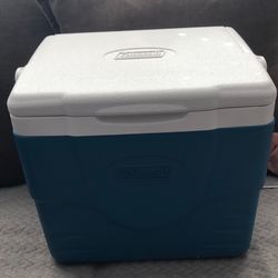 New Coleman Hard Cooler 9 Quart