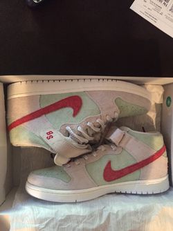 Nike SB Dunk Mid “white widow” for Sale in Duluth, GA - OfferUp