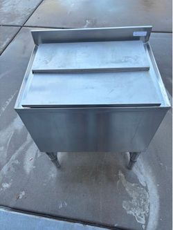 JOCKEY BOX (COCKTAIL UNIT)
