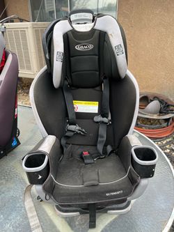 Graco Extend2Fit Convertible Car Seat