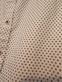 Gentlemen’s Outfitters Medium Shirt Sleeve Button Up Shirt