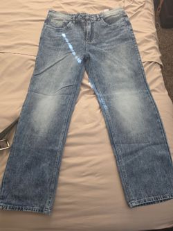 Light Wash Straight Leg Jeans
