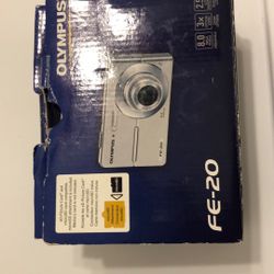 Olympus Camera FE-20