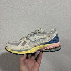 New Balance 1906r Grey And Multi Color