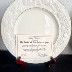 ✨ESTATE SALE✨ Vintage Lenox “Fruits of Life” Collector Plate 