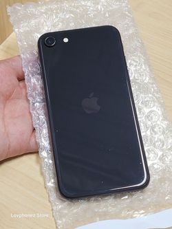 IPHONE SE second generation 64GB Unlocked. Firm Price.