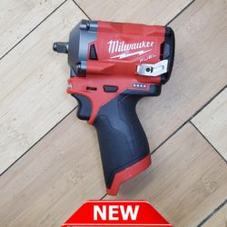 Milwaukee M12 Fuel 3/8" Stubby Impact Wrench 