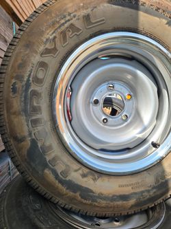 235/75/15  5 tires and rims