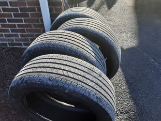 4 MICHELIN  P245/50R20 ... Nice Set Of Tires