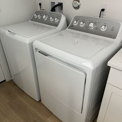 GE Energy Star Top Load Electric Washer And Front Load GAS Dryer