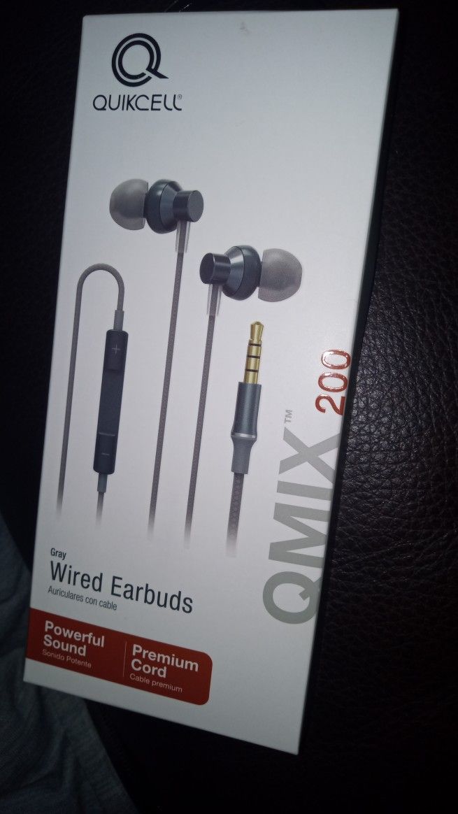  Brand New Quick Cell Qmix 200 Wired Earbuds 