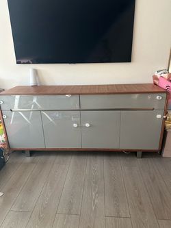 TV console cabinet