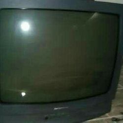 32" T.V. Curtis Mathes Brand Tube T.V Works Great! 