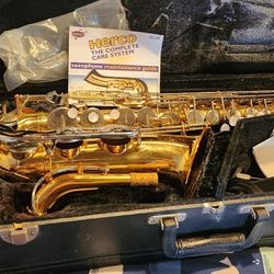 Great Condition Vito Alto Saxophone 