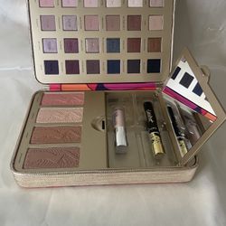  TARTE Pallete 