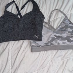 Sports Bras Size Medium