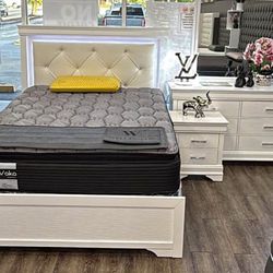 New 4pc Bedroom Set In Box 📦 $39 Down No Credit Needed 