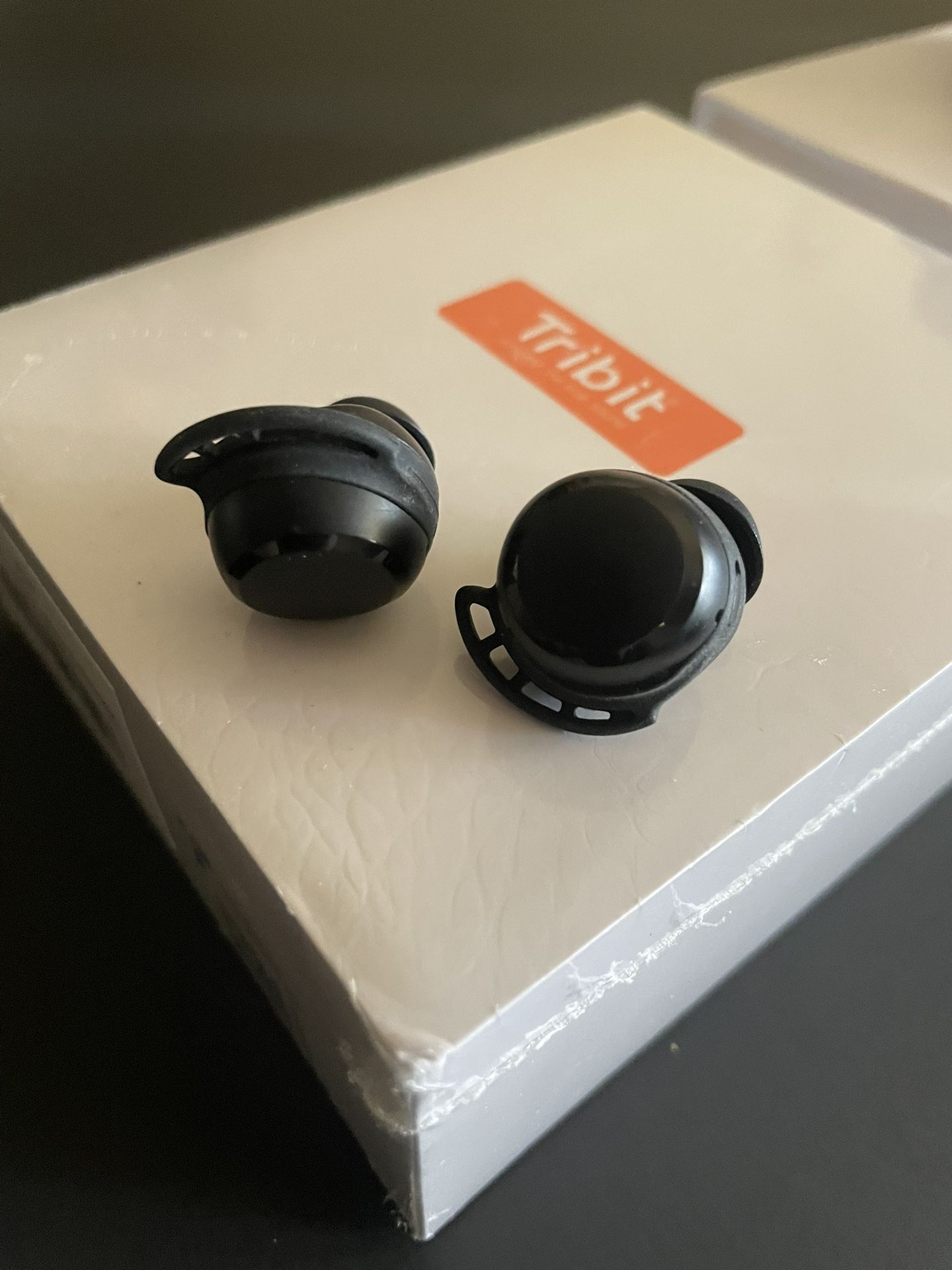 Tribit Wireless Earbuds, (brand New Unopened Box)150H Playtime Bluetooth 5.2 Ipx8 Waterproof Call Noise Reduction Bluetooth Earbuds Headphone.