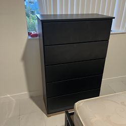 5 drawer CHEST in BLACK 🖤🖤 FAST DELIVERY !! 🚚