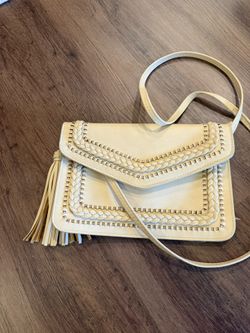 Envelope Cross Body