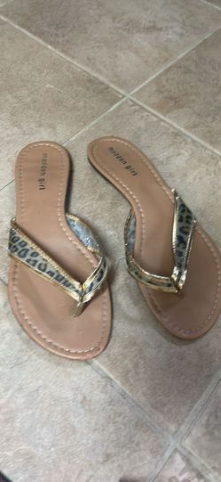 Steve Madden Leopard Flip Flops 