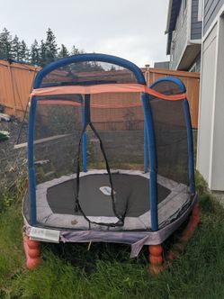 Free kids trampoline