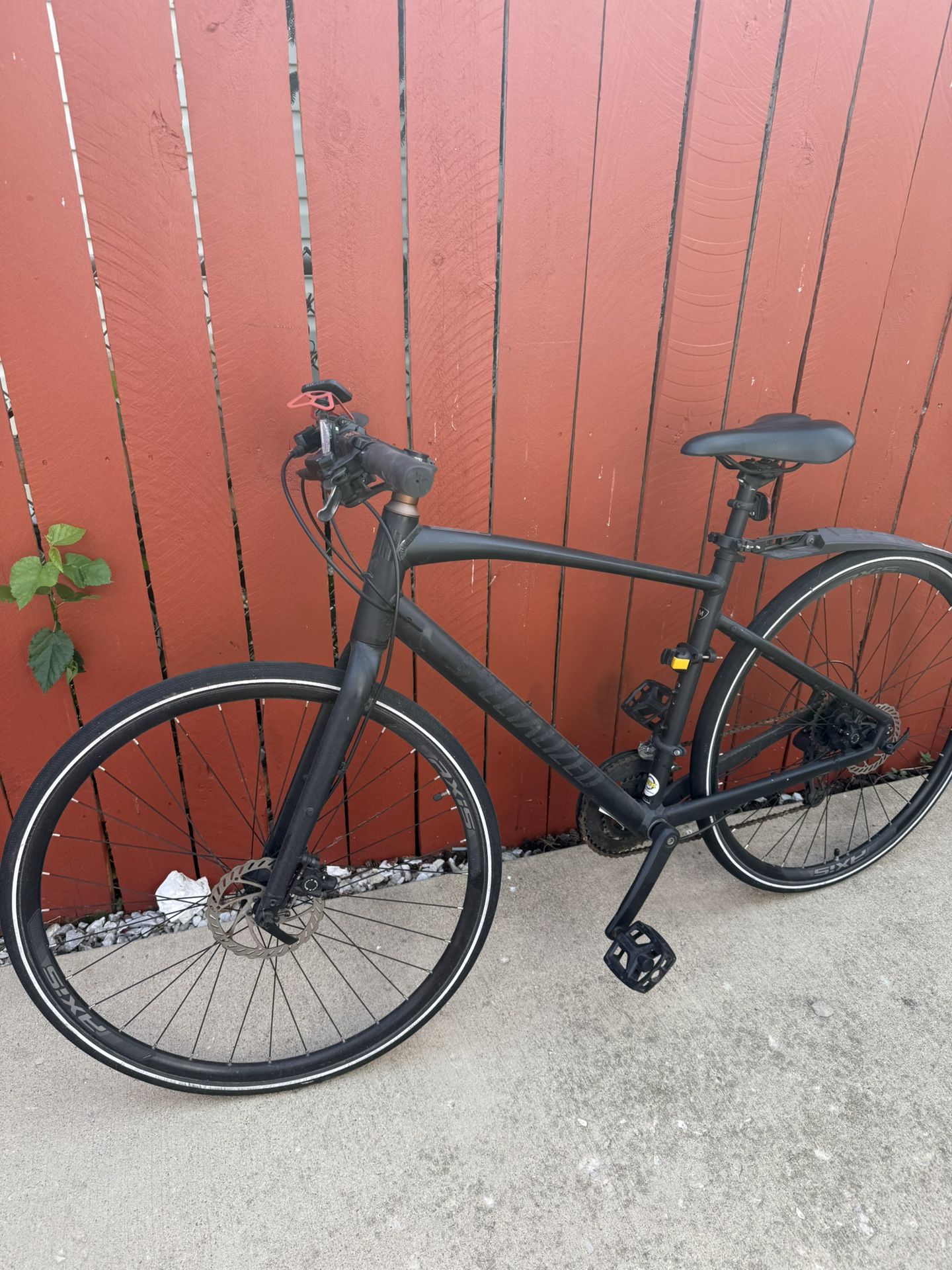 Specialized Sirrus 475$ OBO
