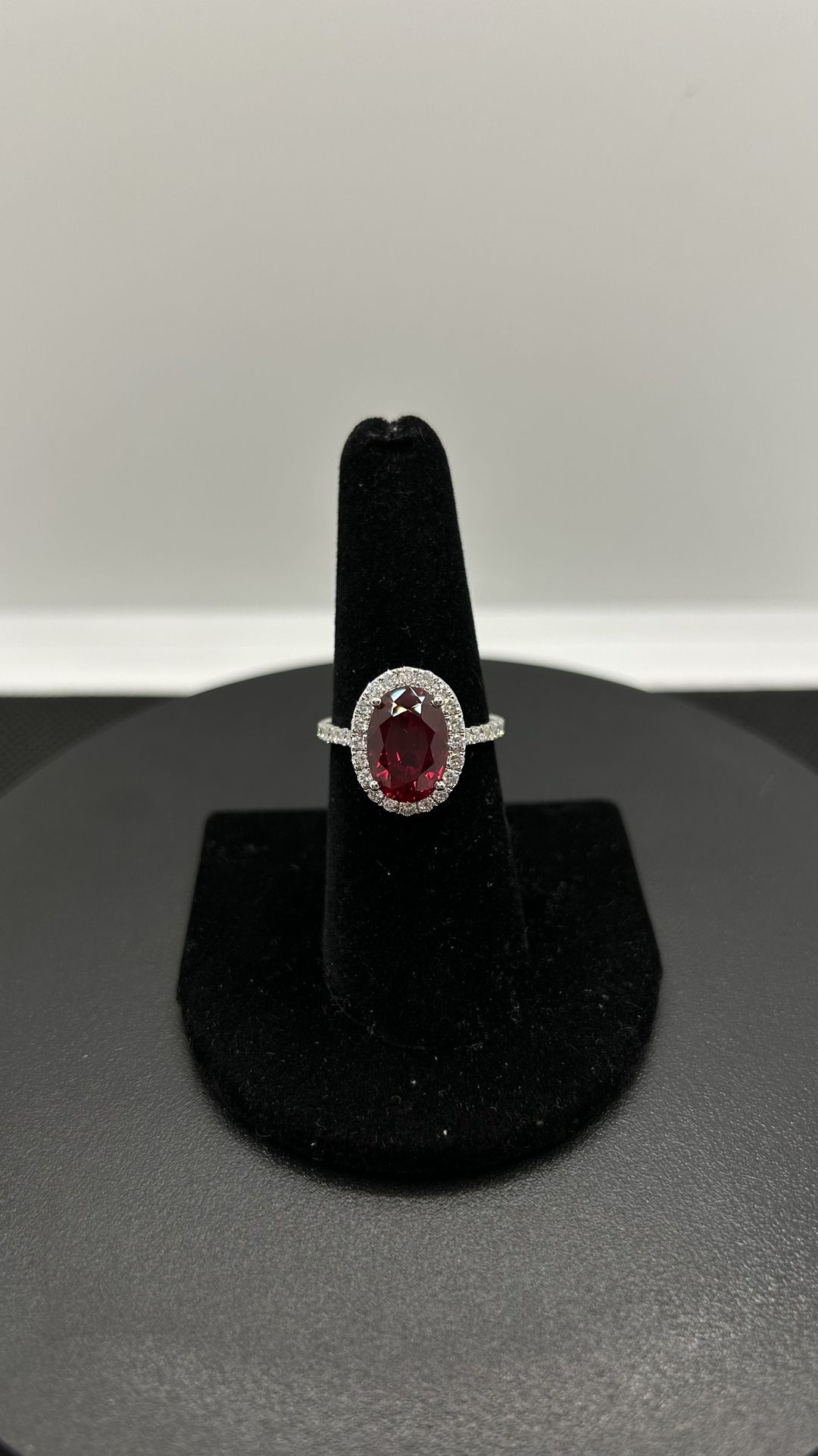 14KW 3CTW Garnet Ring