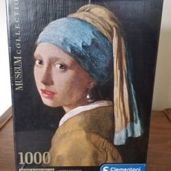 Clementoni 1000 Pc Puzzle Vermeer Girl w a Pearl Earring Museum Collection. Brand new sealed