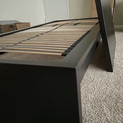 IKEA MALM twin Bedframe with Two Storage Drawers 