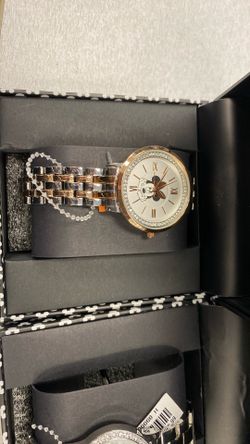 Minnie Mouse Watch 