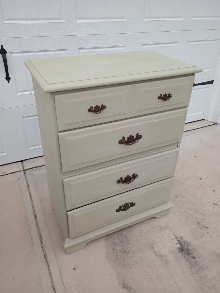 Bedroom Dressers Set