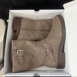 Dolce Vita Ladies’ Size 11 - Moto Style Boots