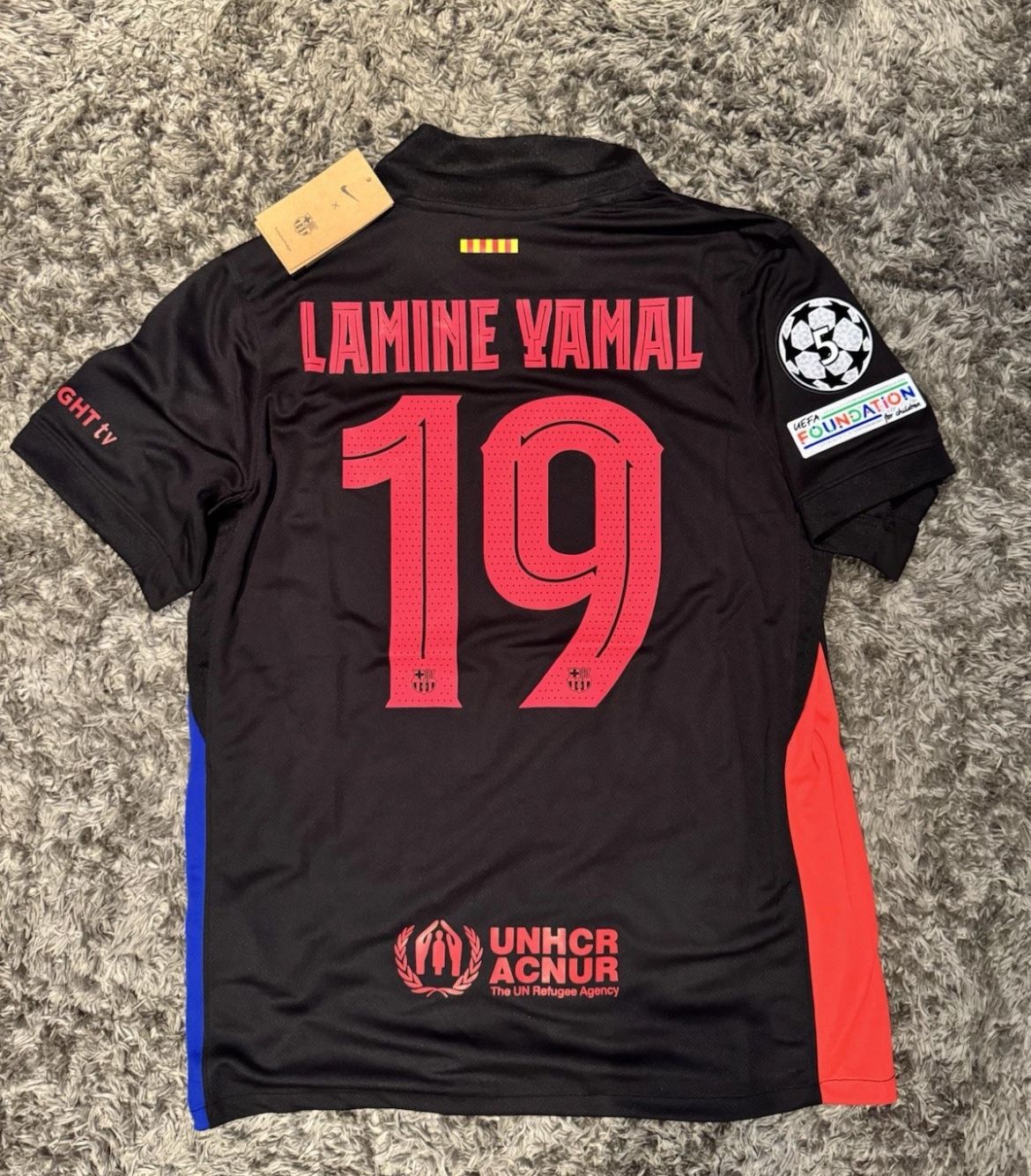 Lamine Yamal Jersey 2024/25 Barcelona #19