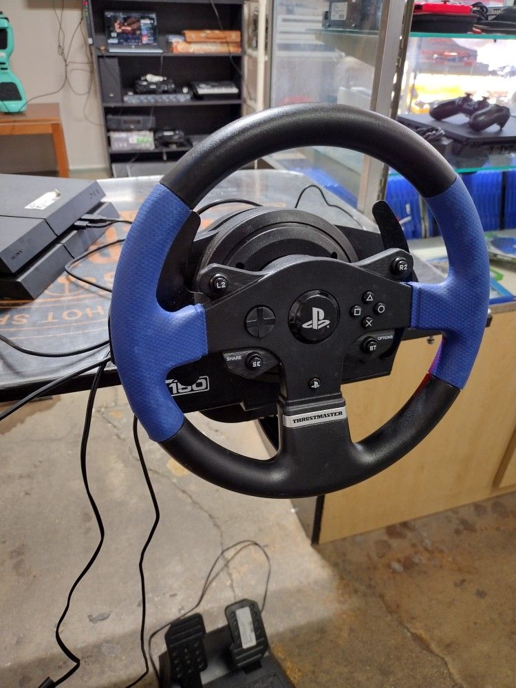 150 Thrustmaster Ps4 Racing Setup for Sale in Desert Hot Springs, CA