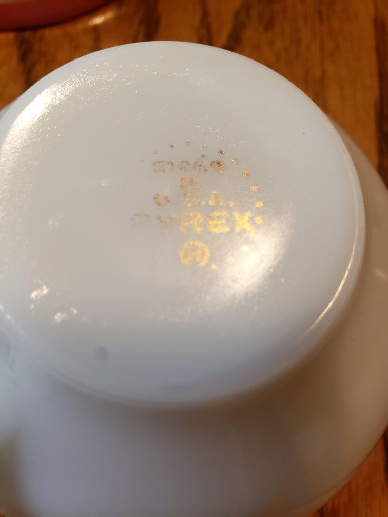 Vintage PYREX Coral Banded Cups