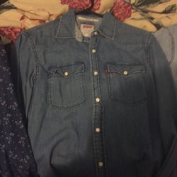 Levis shirt
