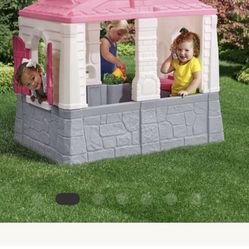 Step2 Neat & Tidy Cottage New In box 