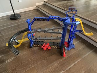 Monster Truck Garage