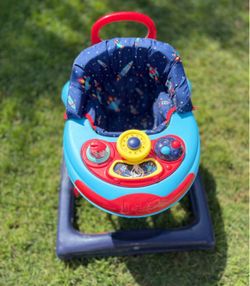 Baby item walker like new