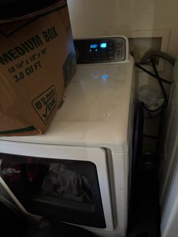 Samsung Top load washer and front -Load Dryer with Digital Controls