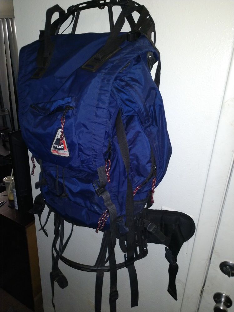 Coleman Peak 1 BackPack with Internal Frame - Hiking, Camping, Climbing