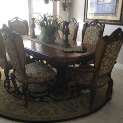 Dining Room Table Set