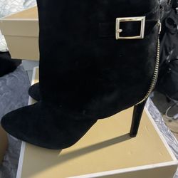 HEEL BOOTS