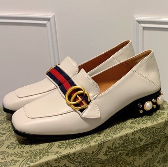 Women Men Gucci Fashion Watch Leather Wrist GUCCI Shirt Hot Sale Summer Slippers Male Beach Casual Shoes Designer High Quality L