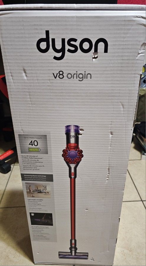 Dyson V8 Origin Cordless Stick Vacuum
 BRAND NEW 